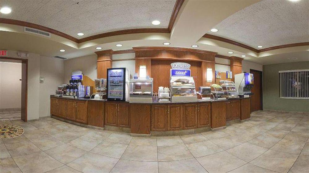 Holiday Inn Express & Suites Aberdeen By Ihg Екстер'єр фото
