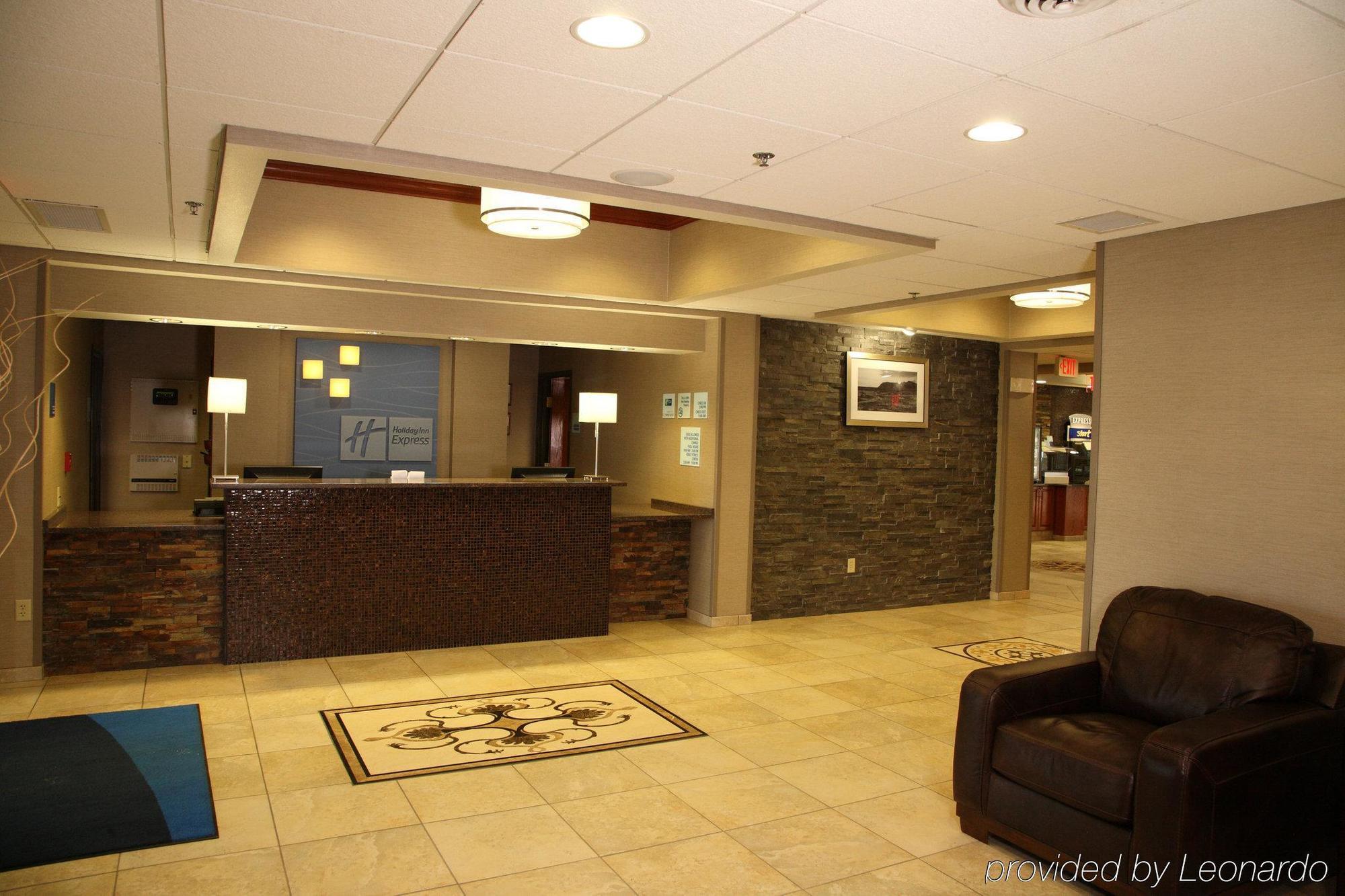 Holiday Inn Express & Suites Aberdeen By Ihg Екстер'єр фото