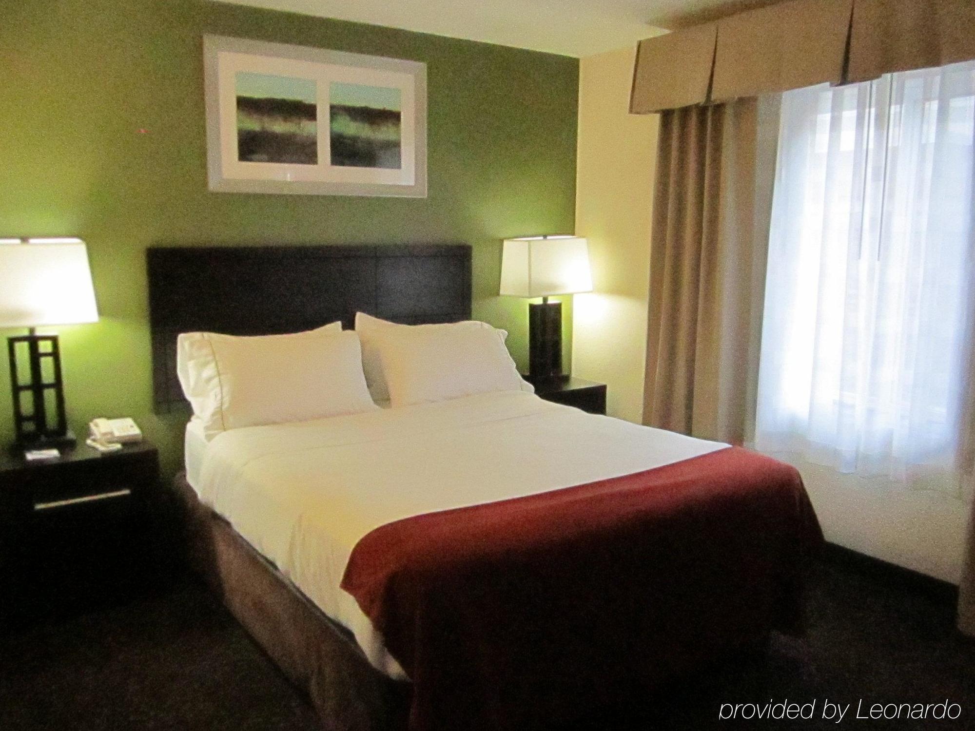 Holiday Inn Express & Suites Aberdeen By Ihg Екстер'єр фото